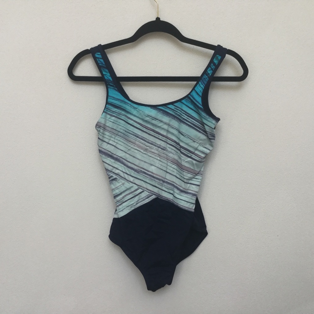 Lands' End Navy Blue Striped 1-Piece Scoop Back Padded Swimsuit Size 4 Beach